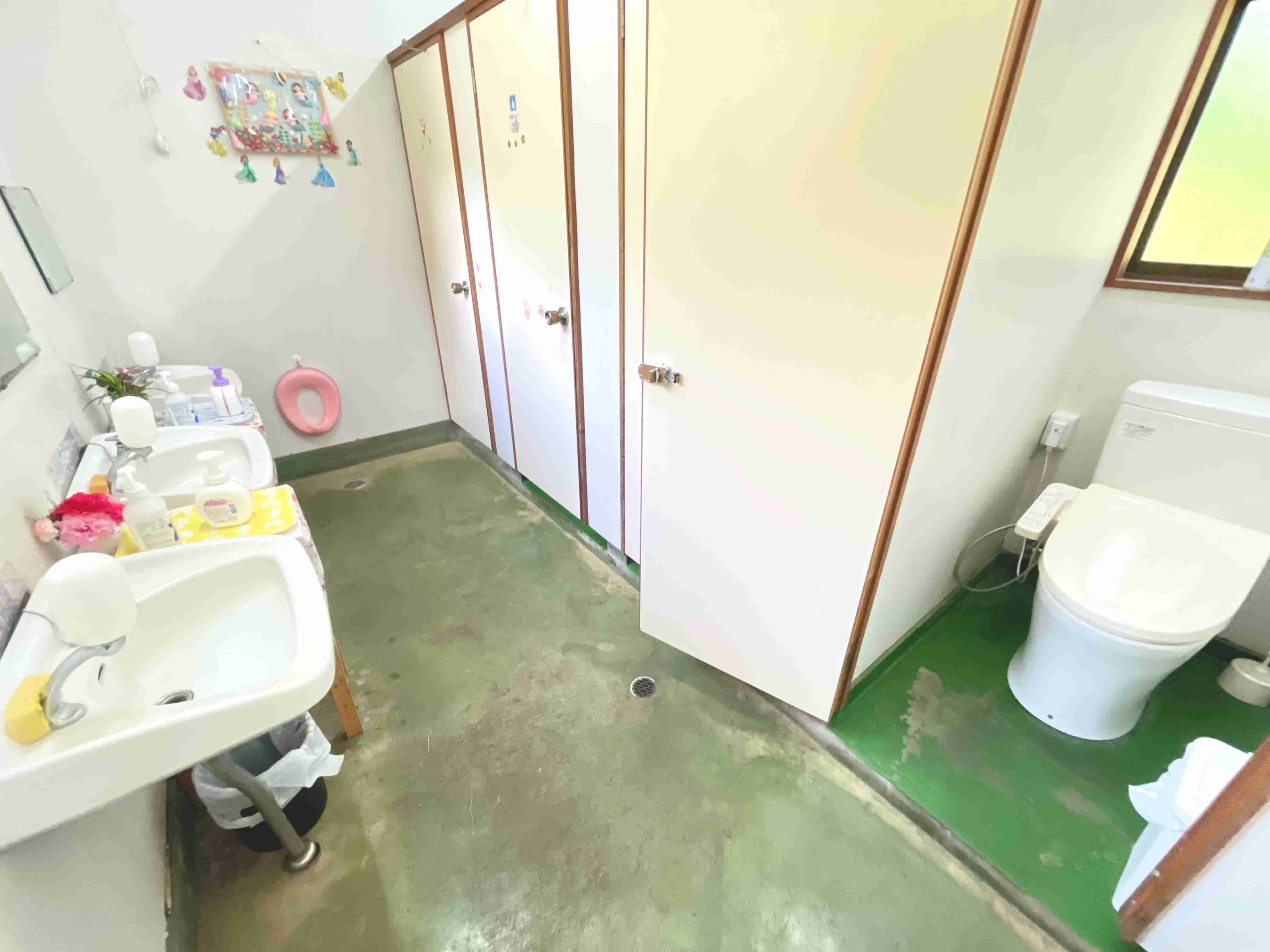 暮坂高原オートキャンプ場のトイレ