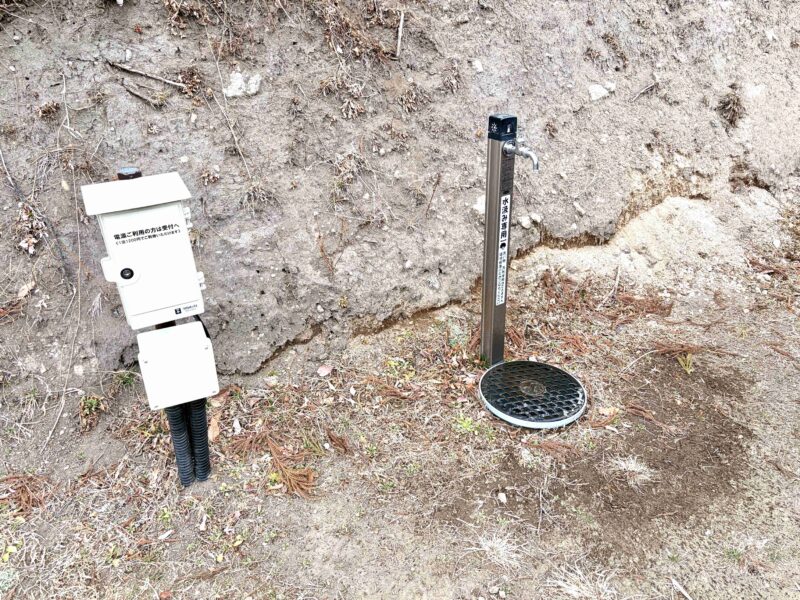 JUTE CAMP FIELD(ジュートキャンプフィールド)のスカイサイトの電源と水栓